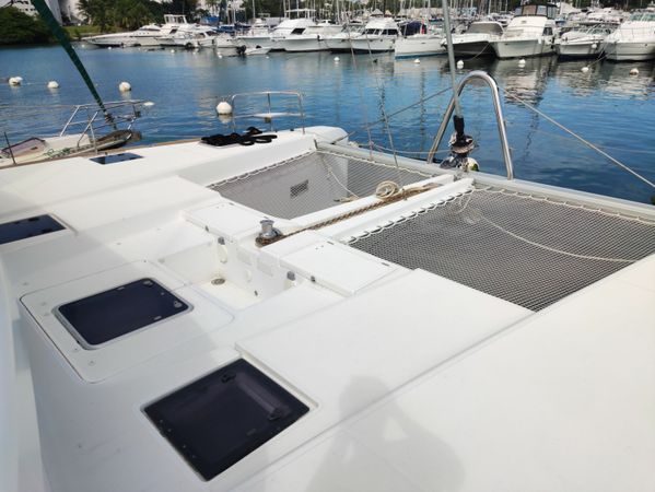 Lagoon 52 F | Watteau