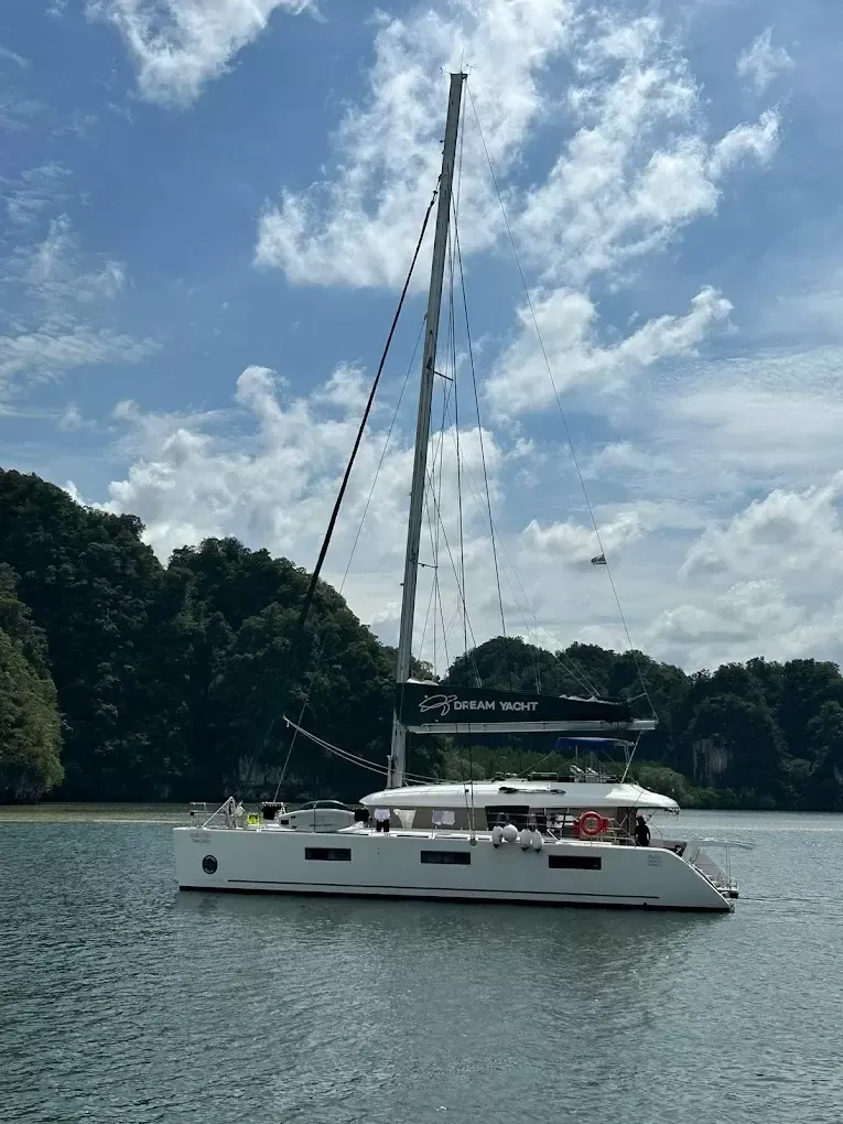 Lagoon 620 | Dream Carolina