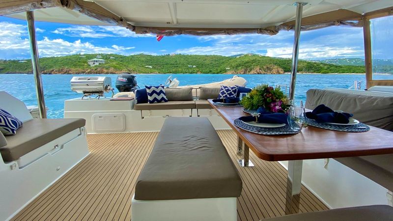 Fountaine Pajot Saona 47 | Black Tortuga