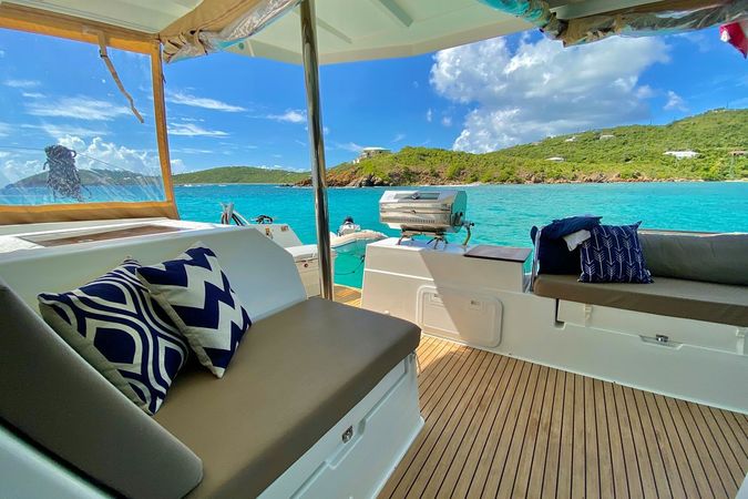 Fountaine Pajot Saona 47 | Black Tortuga