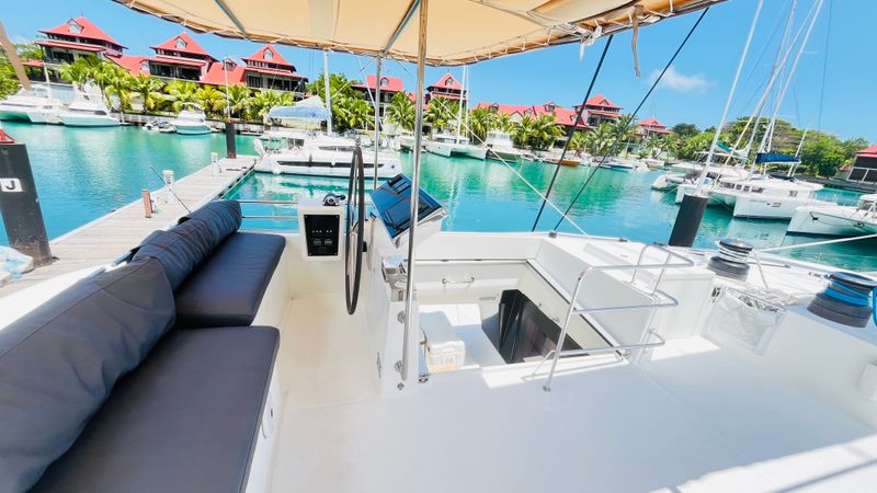 Lagoon 620 | Dream Corsica 2