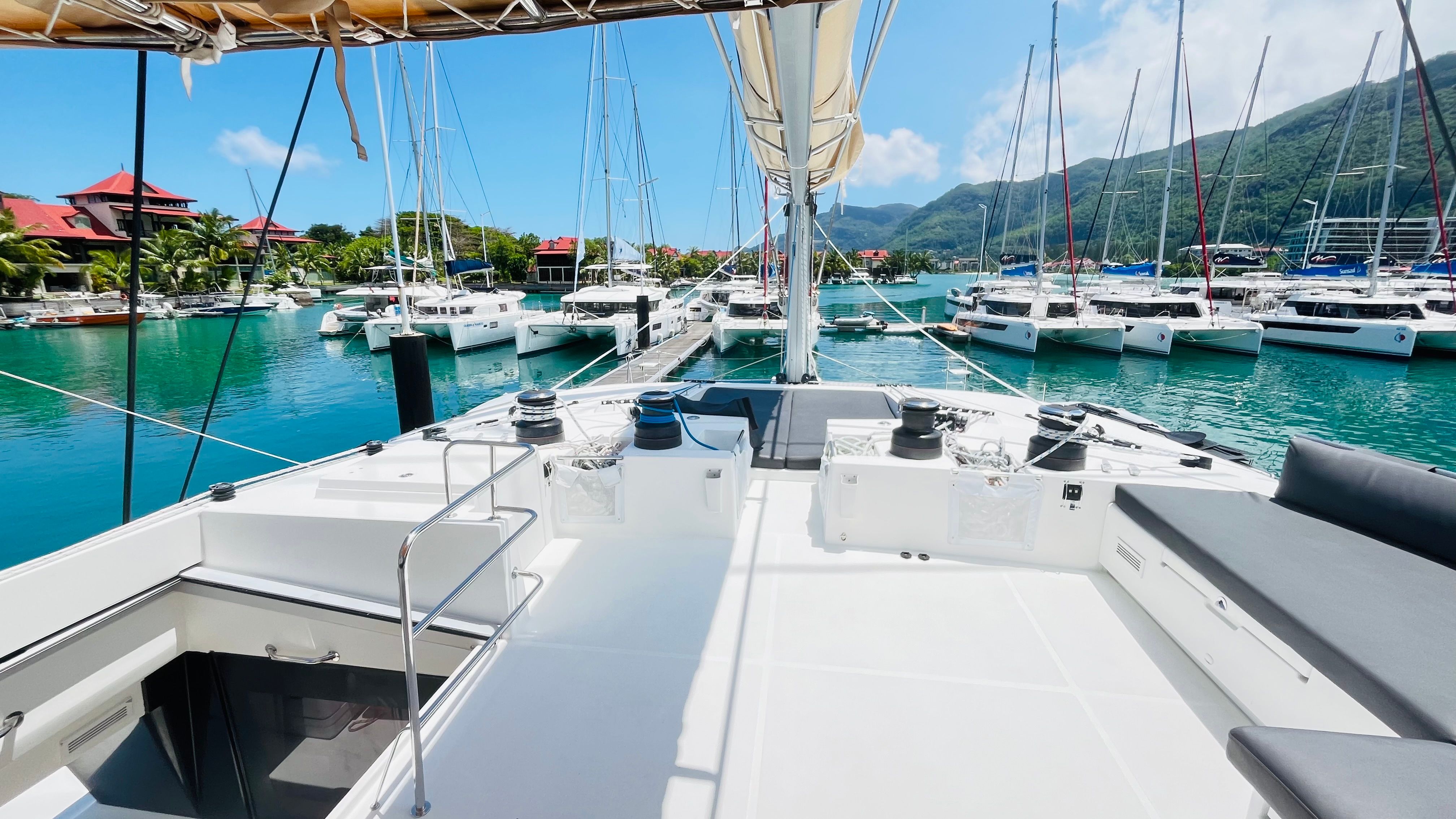 Lagoon 620 | Dream Corsica 2