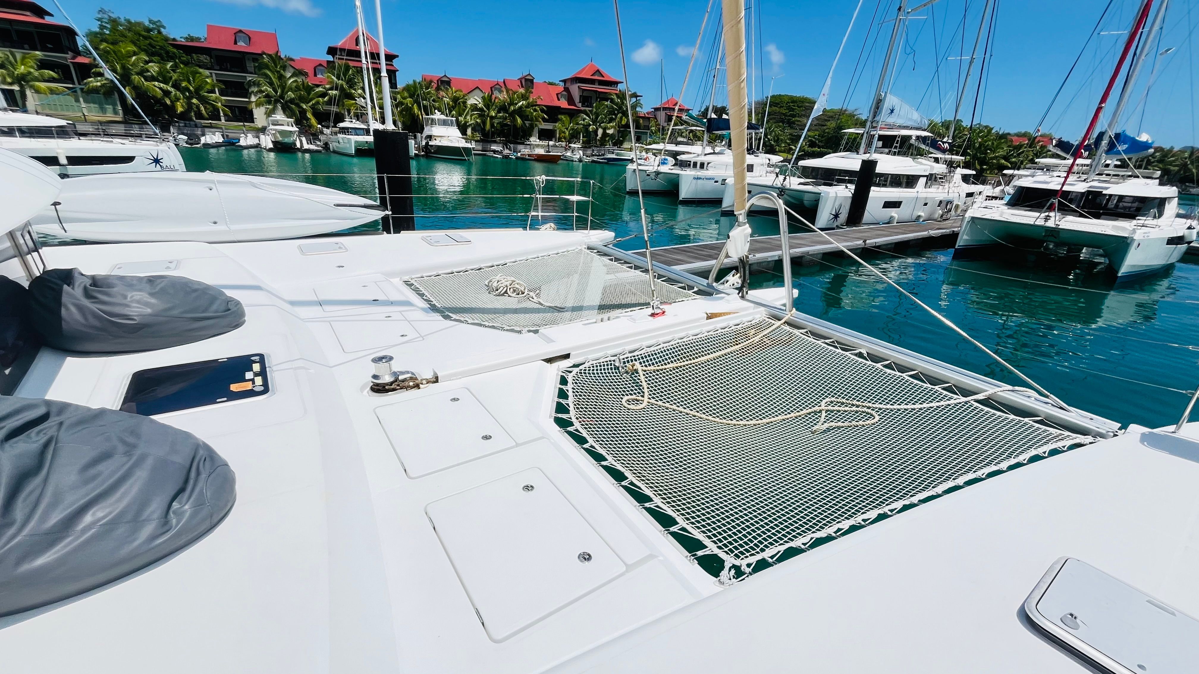 Lagoon 620 | Dream Corsica 2
