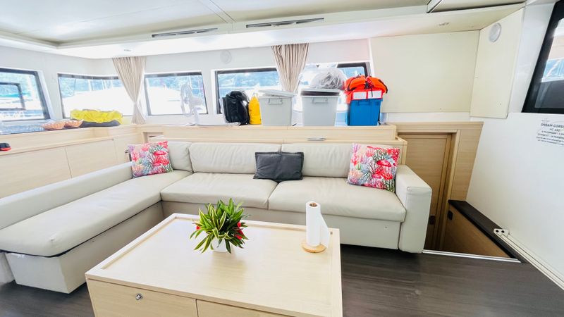 Lagoon 620 | Dream Corsica 2