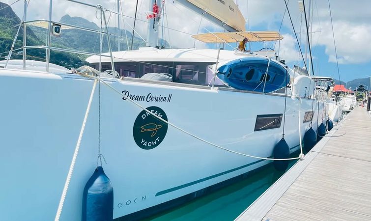 Lagoon 620 | Dream Corsica 2