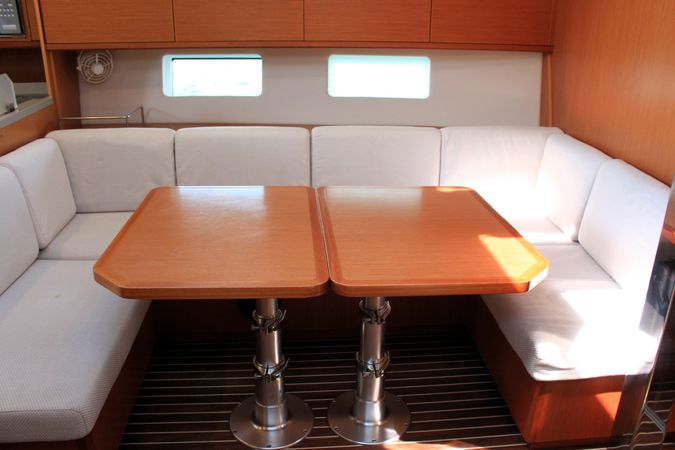 Bavaria C45 | Amaryllis