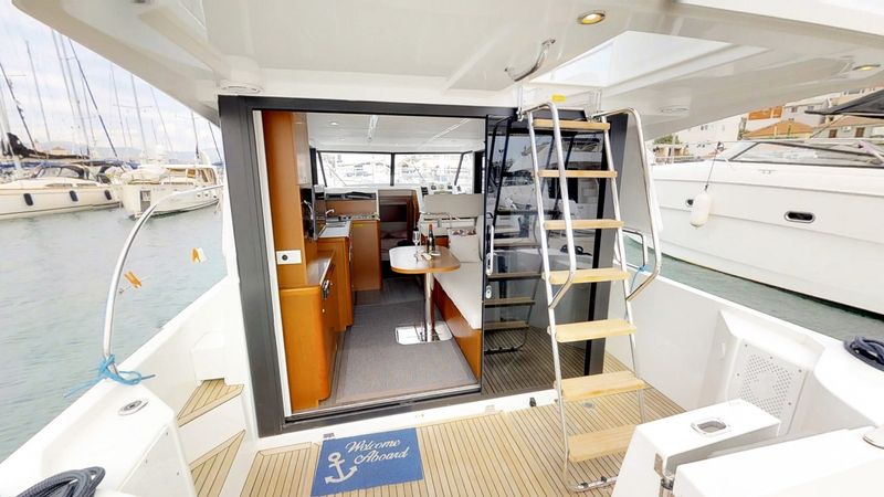 Beneteau Swift Trawler 30 | Odysseus