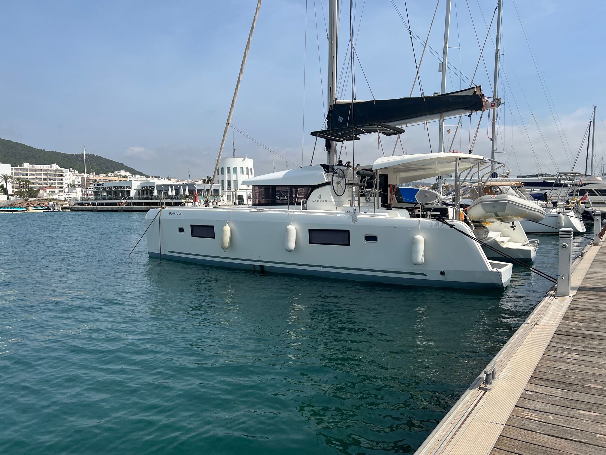Lagoon 42 | Genista 2