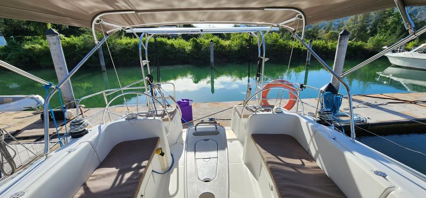 Beneteau Cyclades 43.4 | Grace of Rockfleet