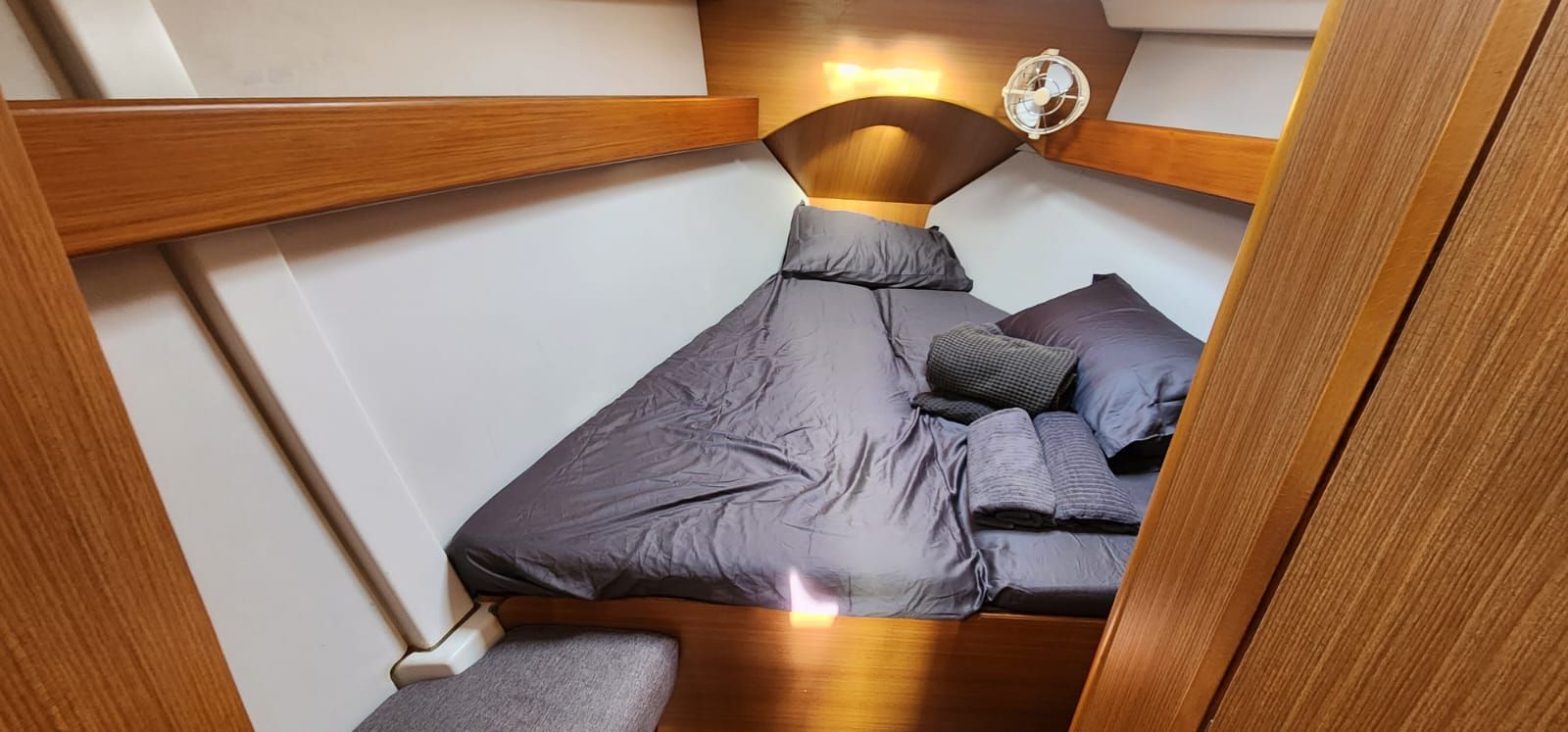 Beneteau Cyclades 43.4 | Grace of Rockfleet