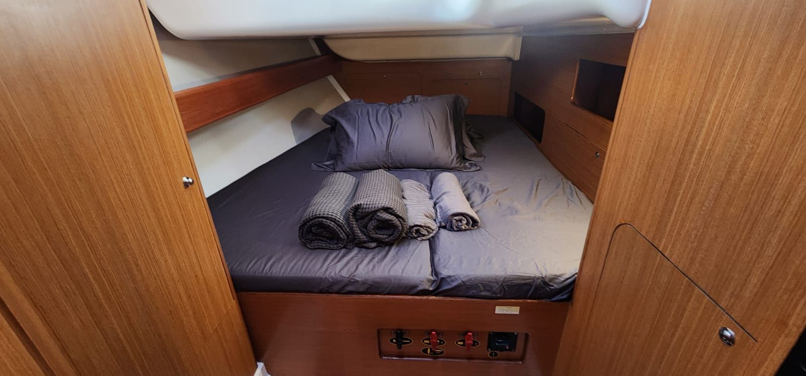 Beneteau Cyclades 43.4 | Grace of Rockfleet