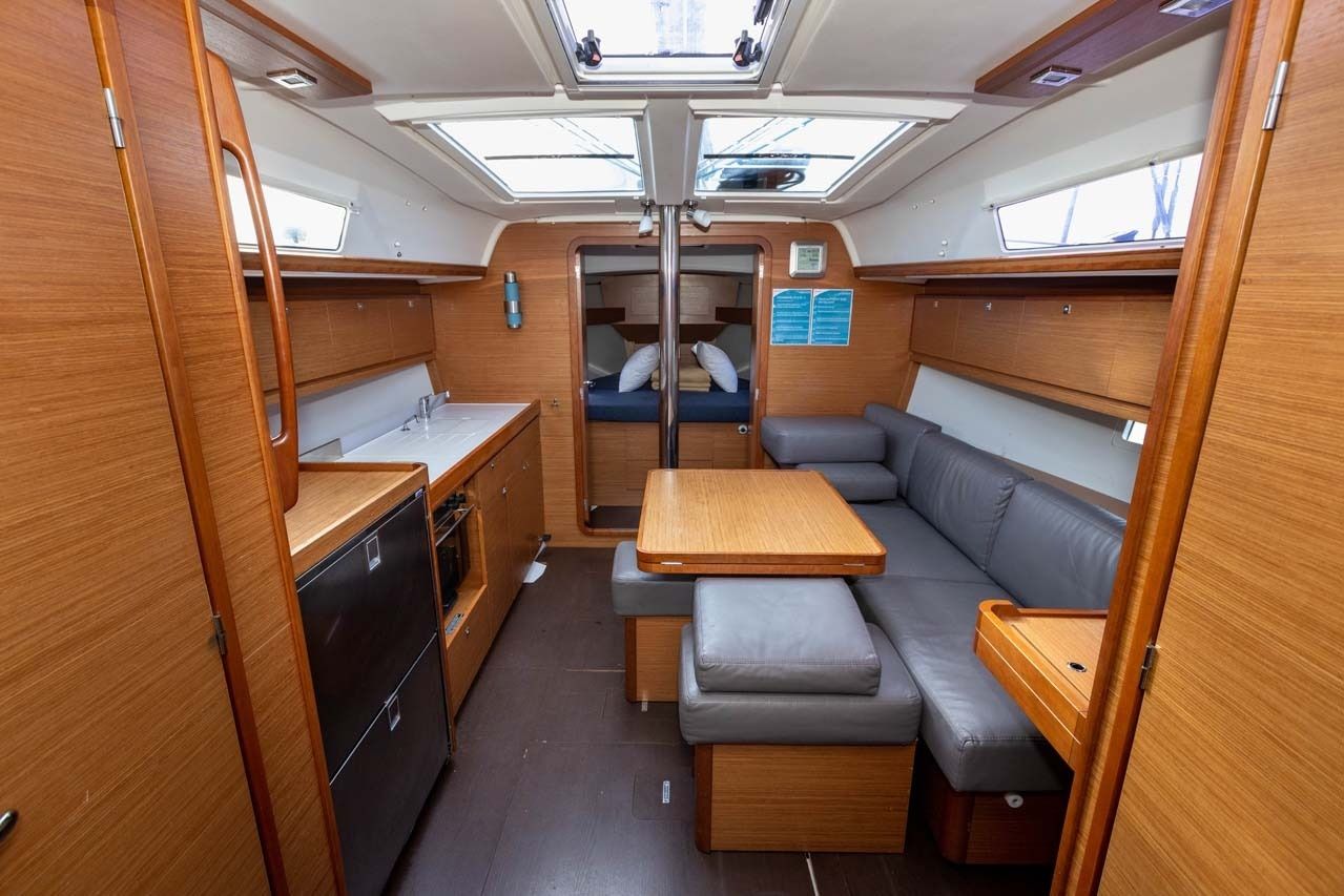 Dufour 382 | Something Stupid