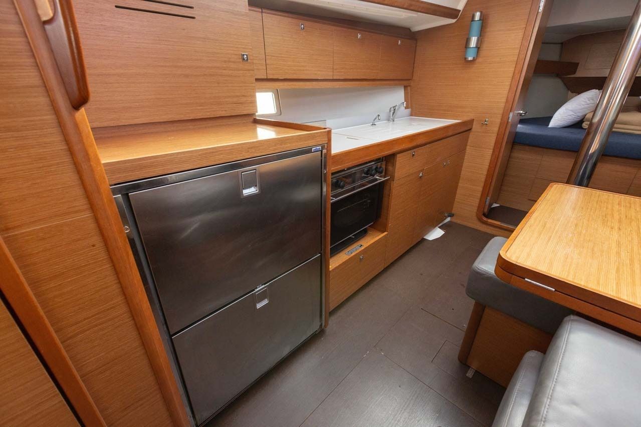 Dufour 382 | Something Stupid