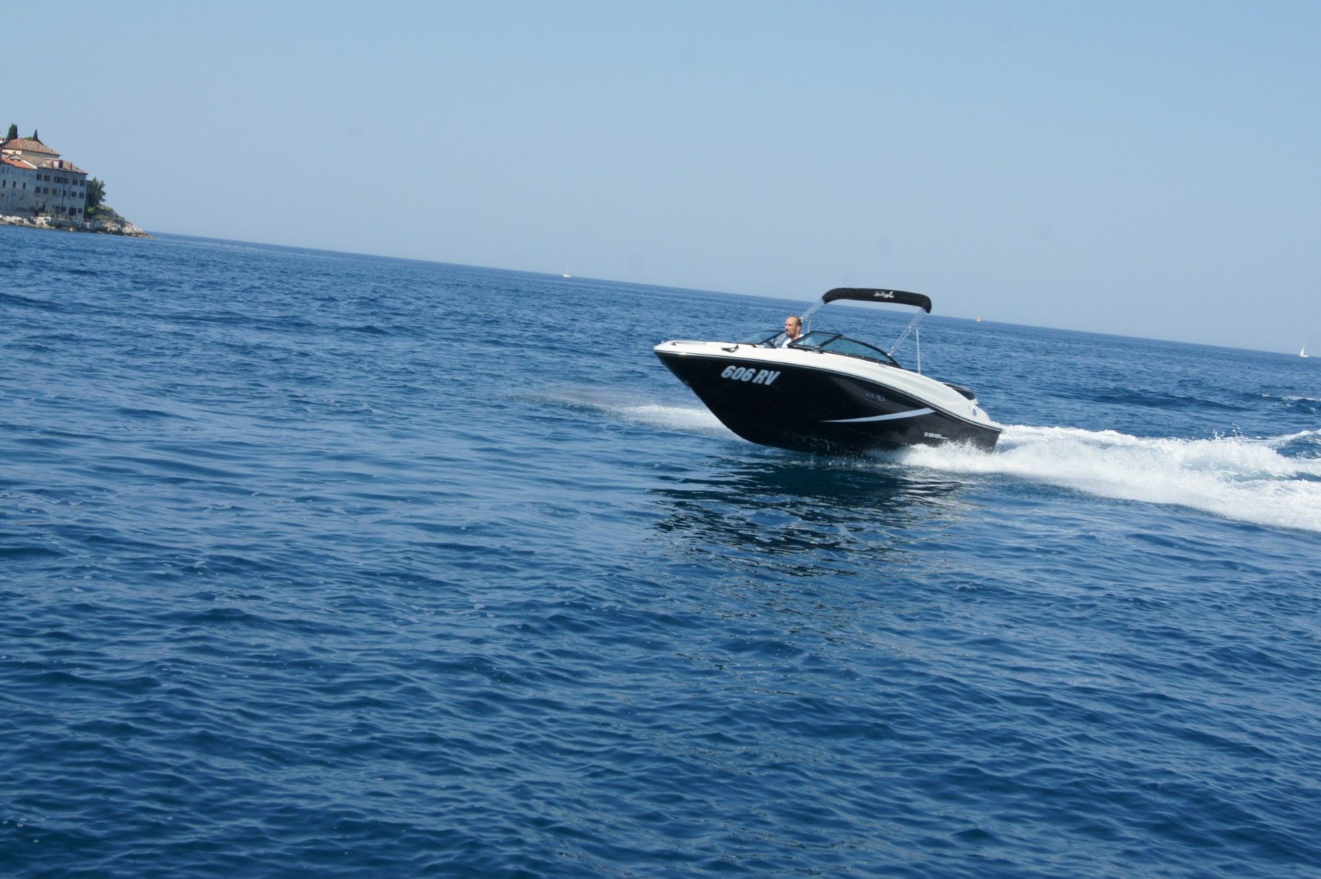 Sea Ray 190 | Sport black - Rovinj