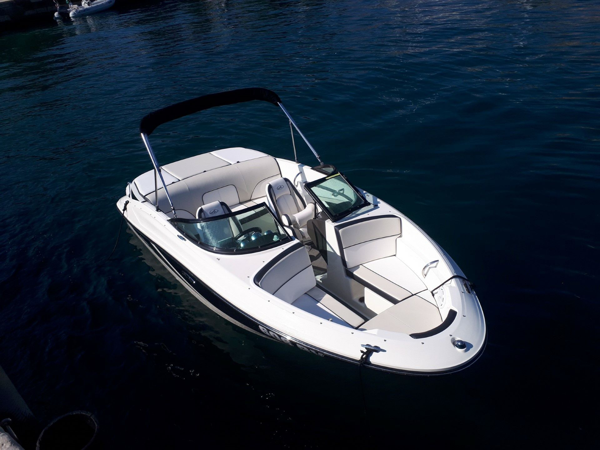 Sea Ray 190 | Sport black - Rovinj