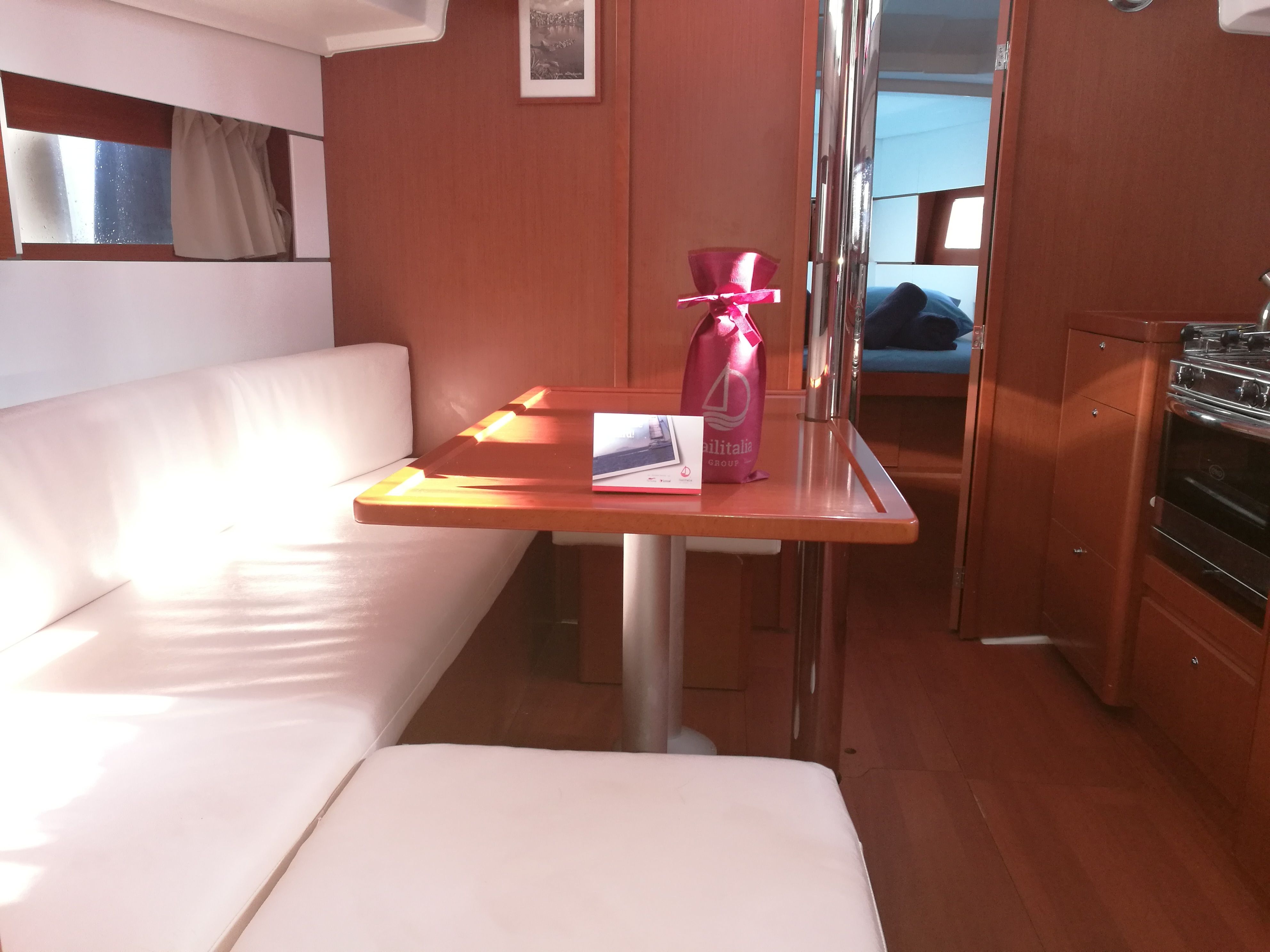 Beneteau Oceanis 38 | Ariele