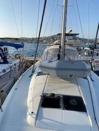 Jeanneau Sun Odyssey 440 | Gojiberry