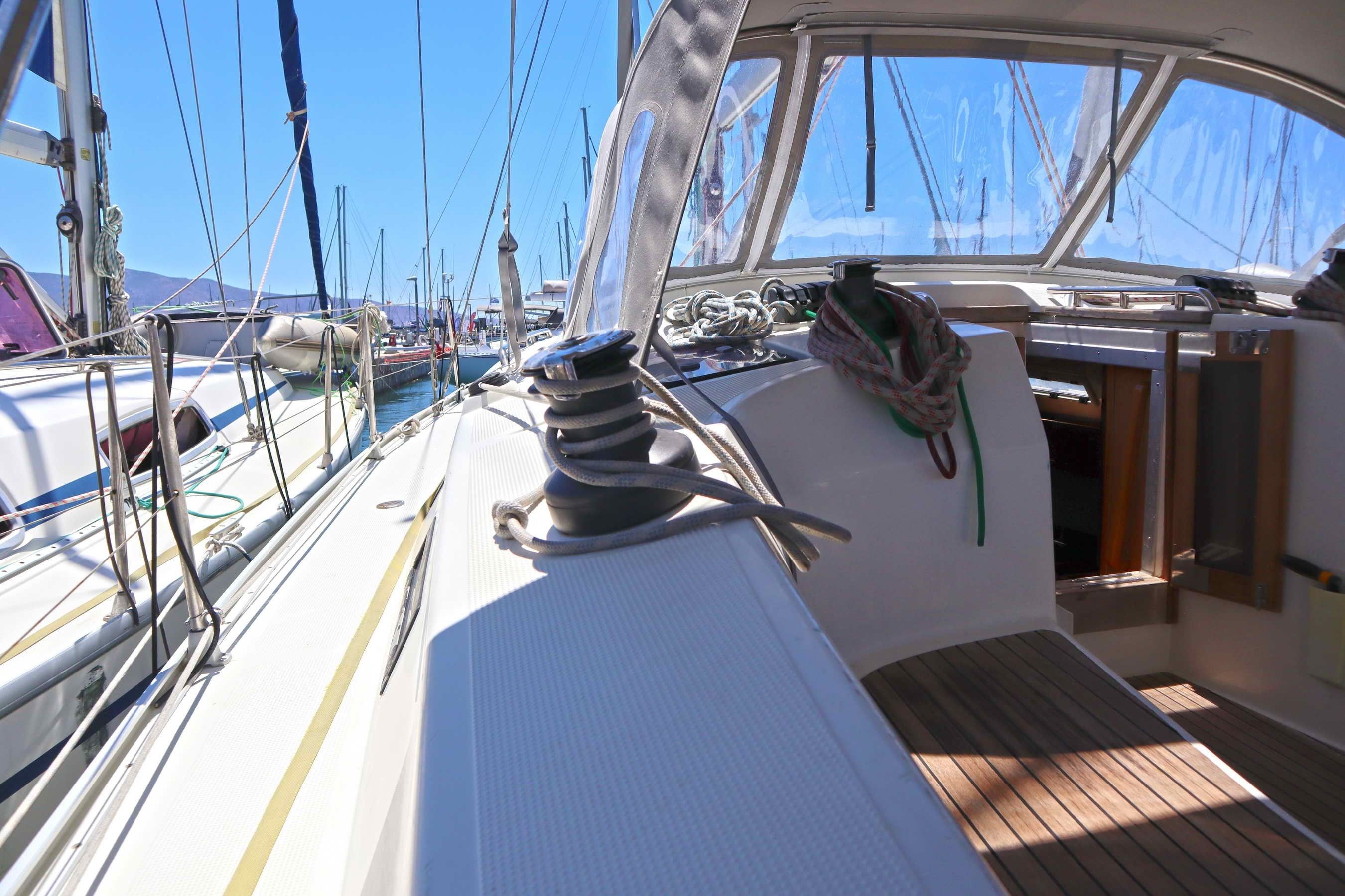 Bavaria Cruiser 40 | Fortuna Redux