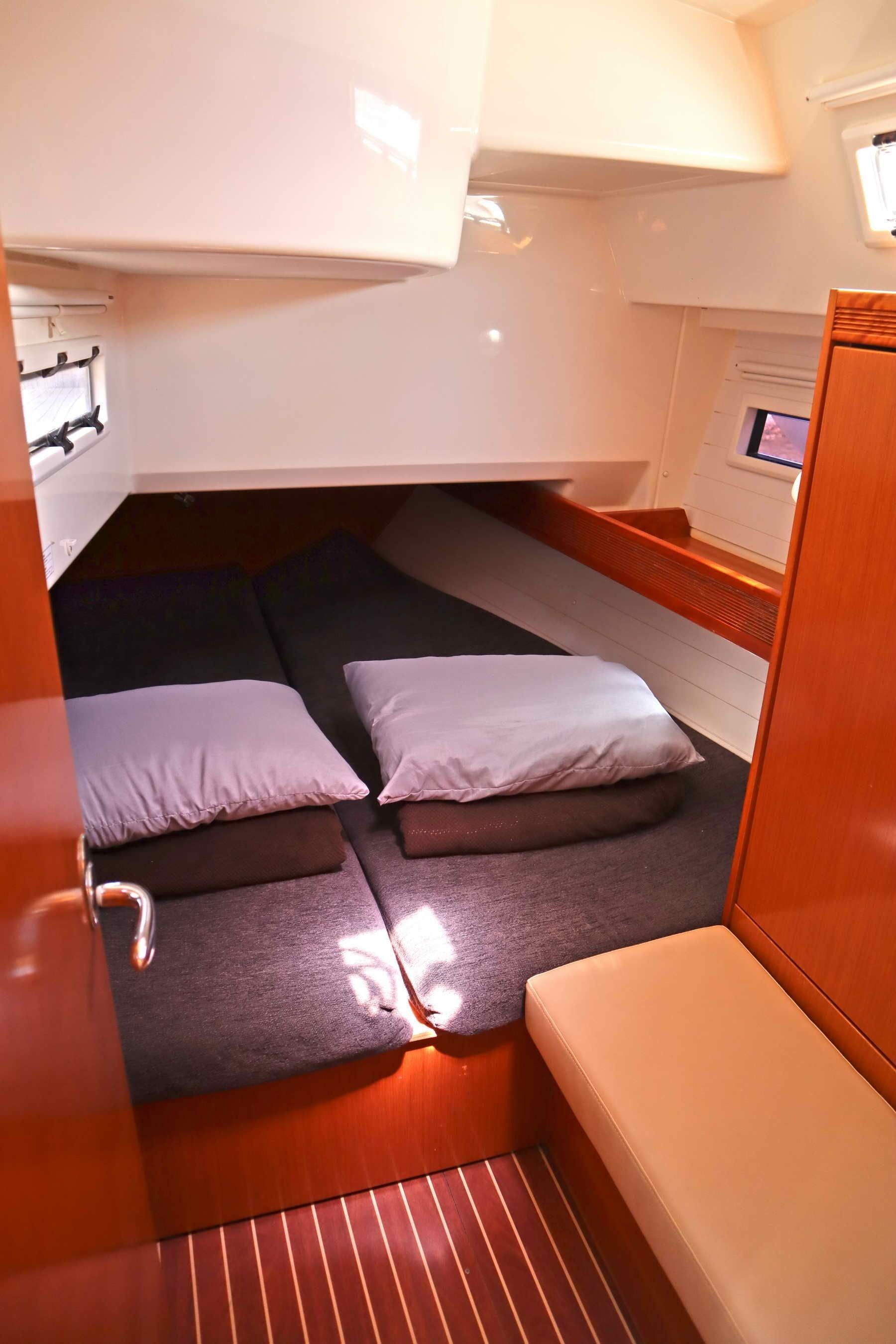 Bavaria Cruiser 40 | Fortuna Redux