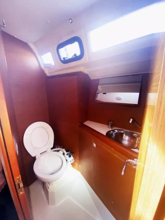 Jeanneau Sun Odyssey 349 | Anahera