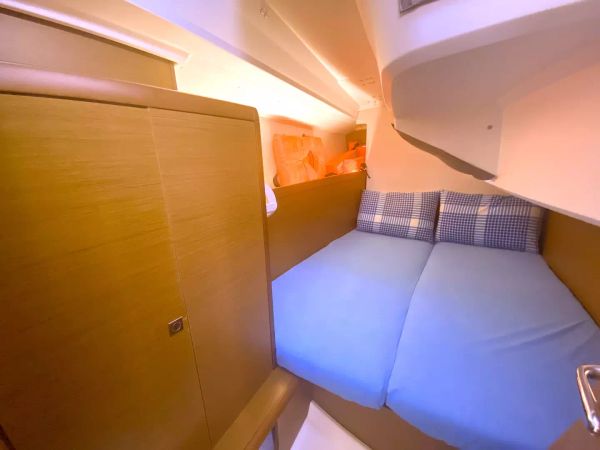 Jeanneau Sun Odyssey 349 | Anahera