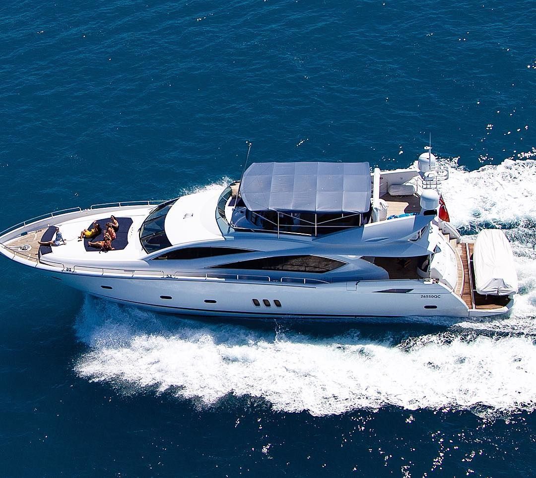 Sunseeker 82 | Alani