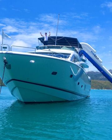 Sunseeker 82 | Alani