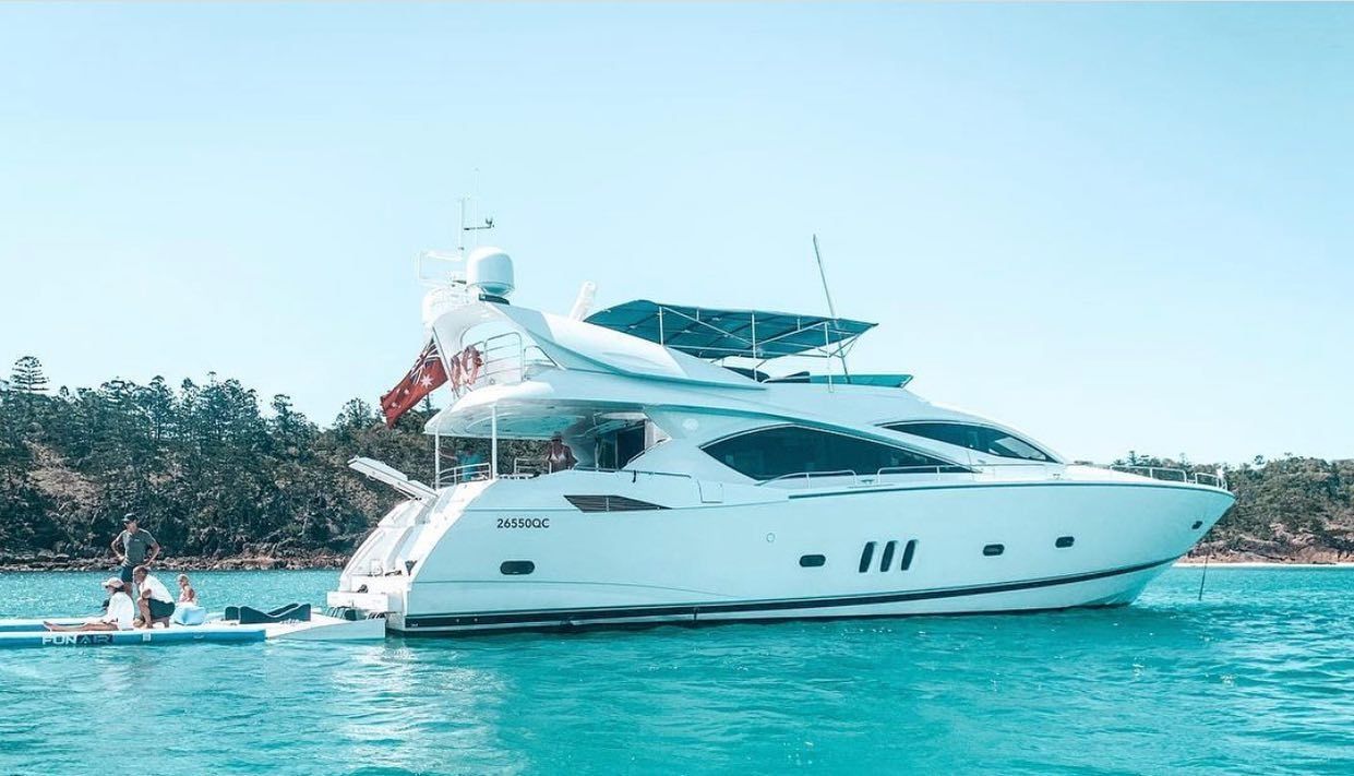 Sunseeker 82 | Alani