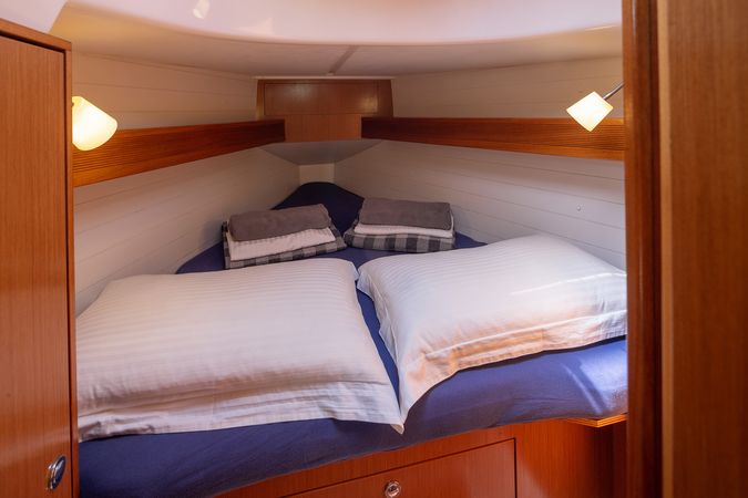 Bavaria Cruiser 32 | Anemos