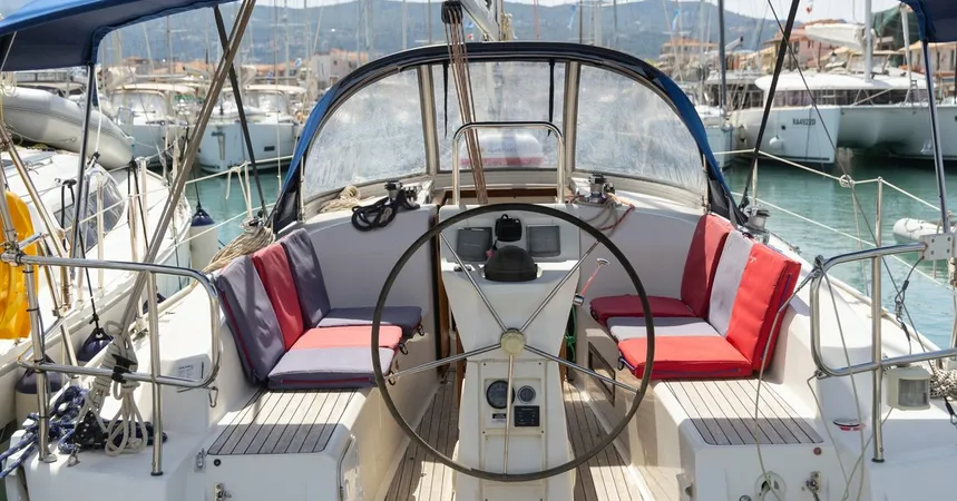 Bavaria Cruiser 32 | Anemos8