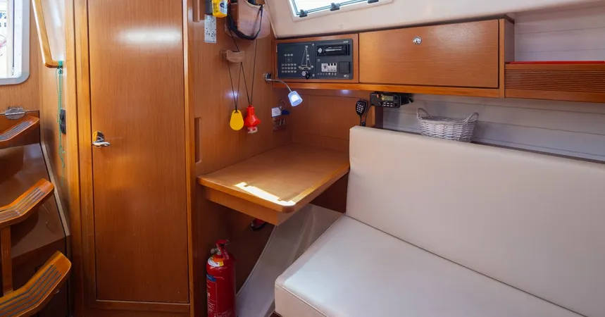 Bavaria Cruiser 32 | Anemos12