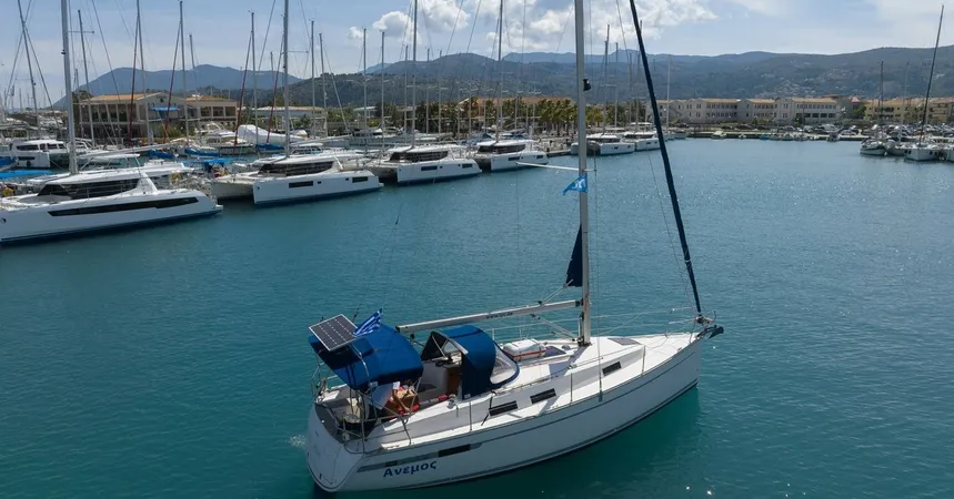 Bavaria Cruiser 32 | Anemos5