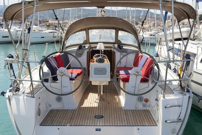 Bavaria Cruiser 34 | Oneiro