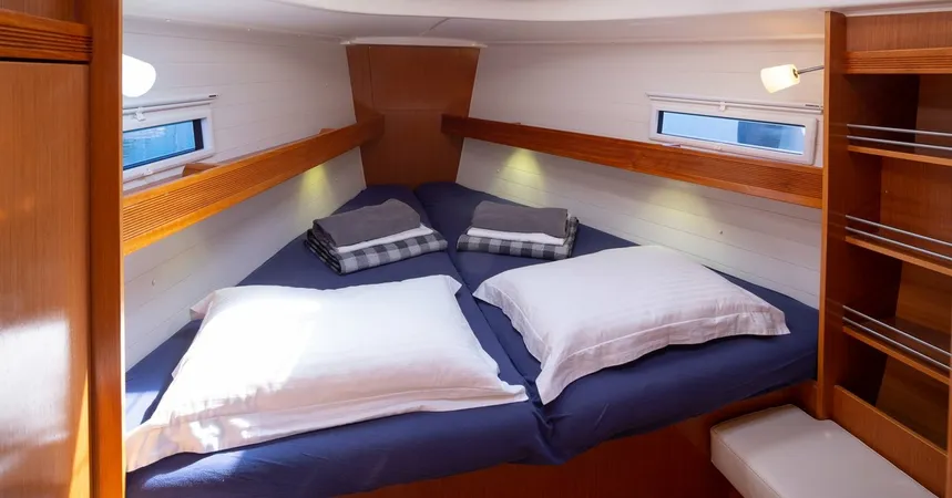 Bavaria Cruiser 36 | Ionio14