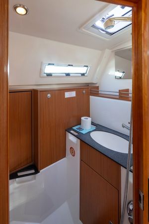 Bavaria Cruiser 36 | Ionio