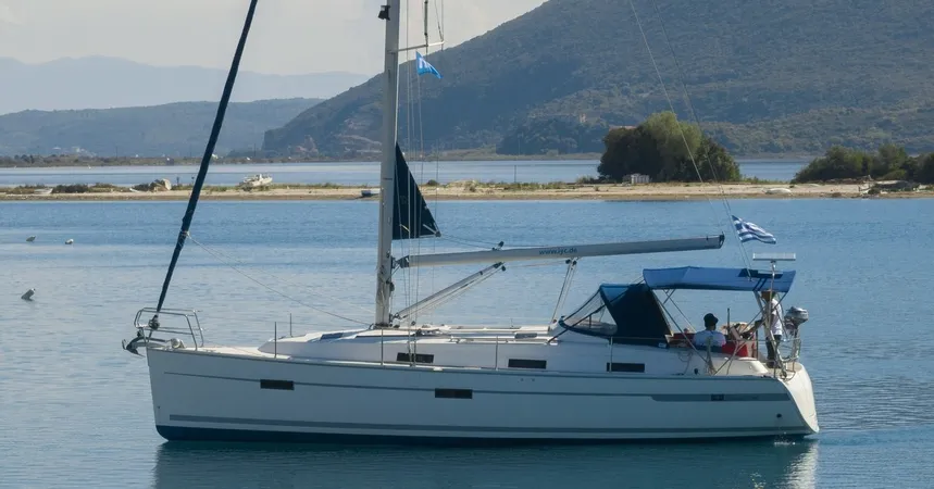 Bavaria Cruiser 36 | Ionio4