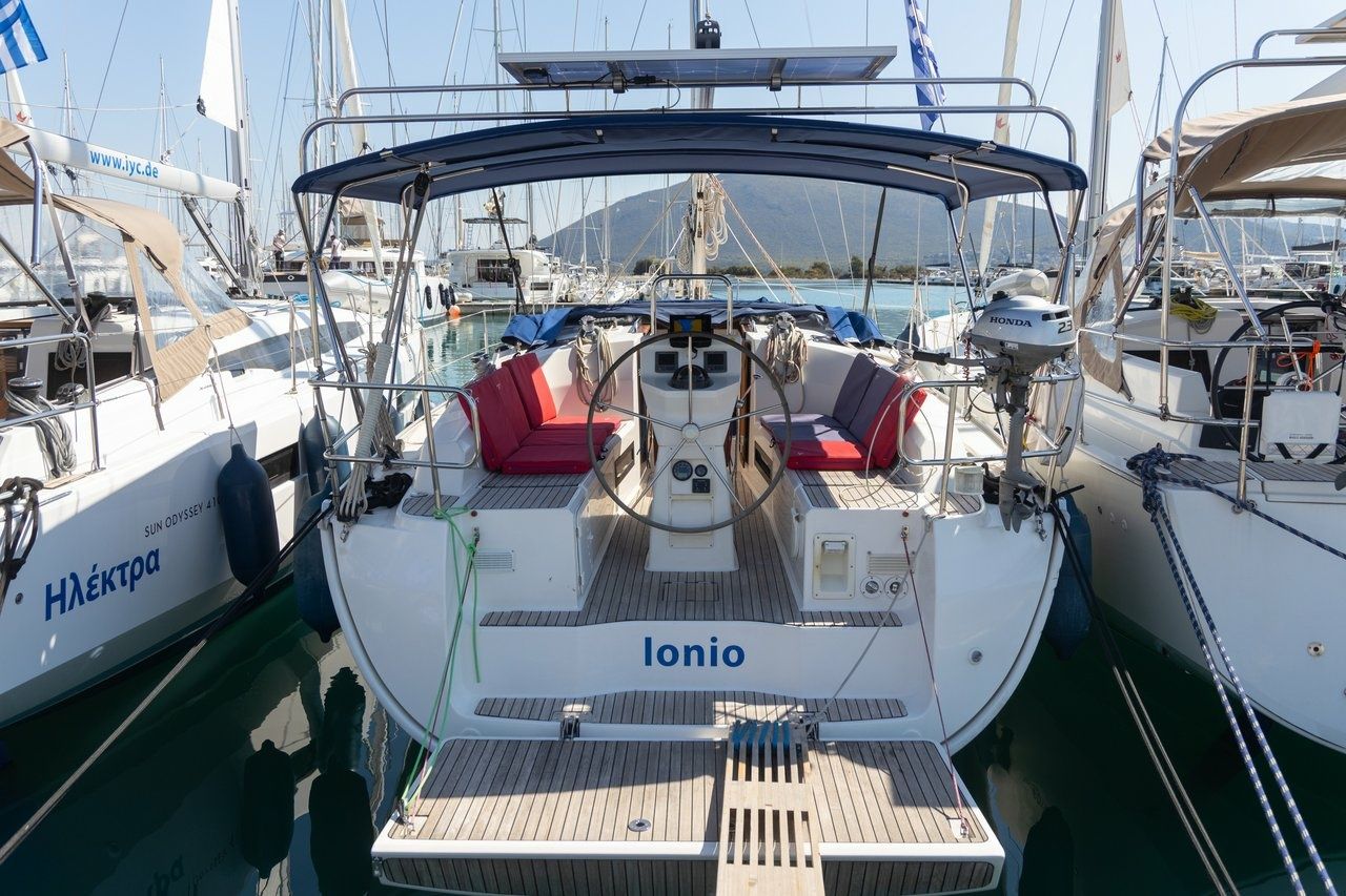 Bavaria Cruiser 36 | Ionio8