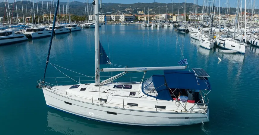 Bavaria Cruiser 36 | Ionio1