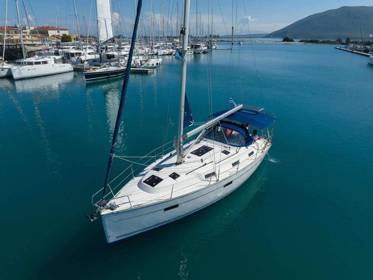 Bavaria Cruiser 36 | Ionio3