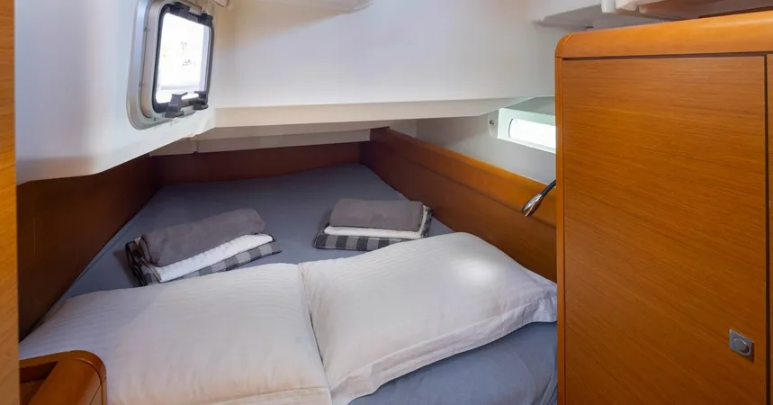 Jeanneau Sun Odyssey 419 | Penelope14