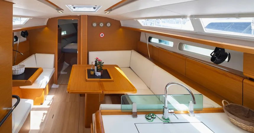 Jeanneau Sun Odyssey 419 | Penelope11