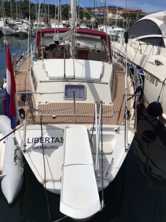 Amel Supermaramu 53 | Libertas