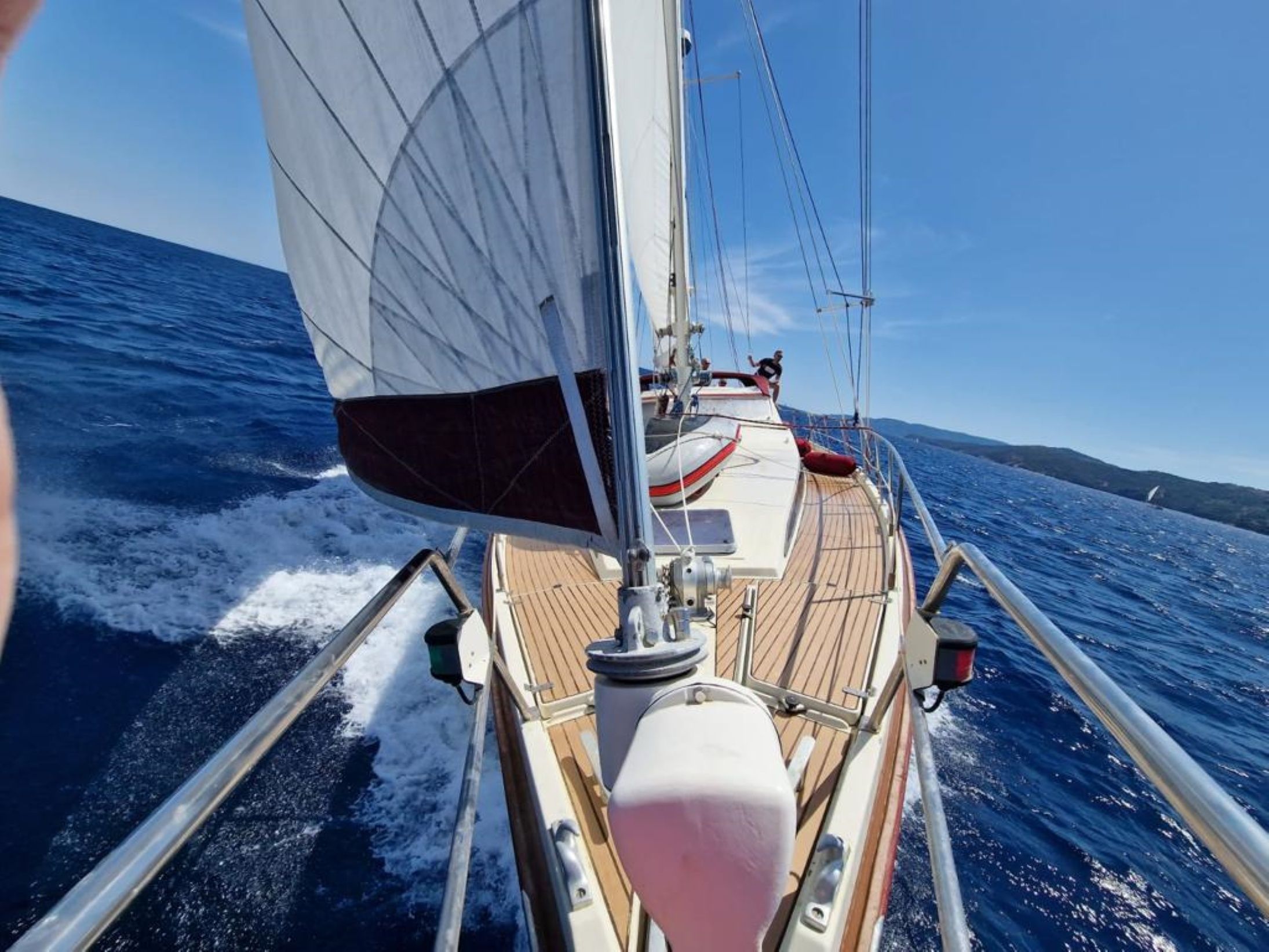 Amel Supermaramu 53 | Libertas