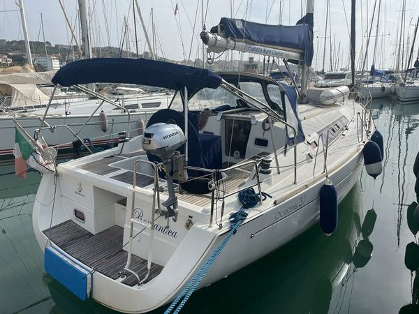 Beneteau Oceanis 37 | Romantica