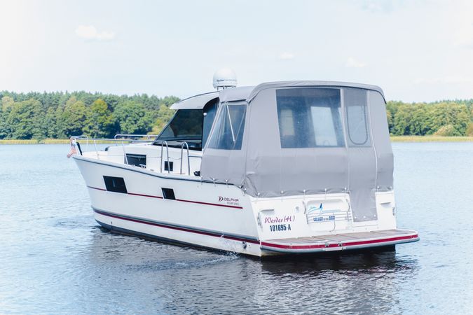 Delphia 1080 | Mary-Ann