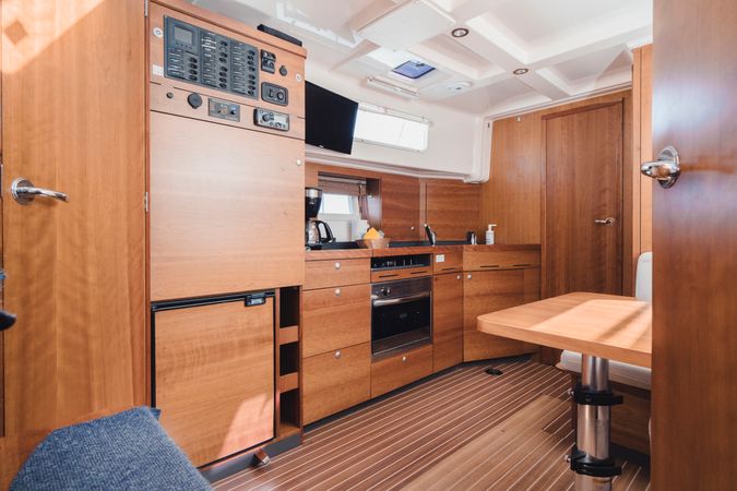 Delphia 1080 | Mary-Ann