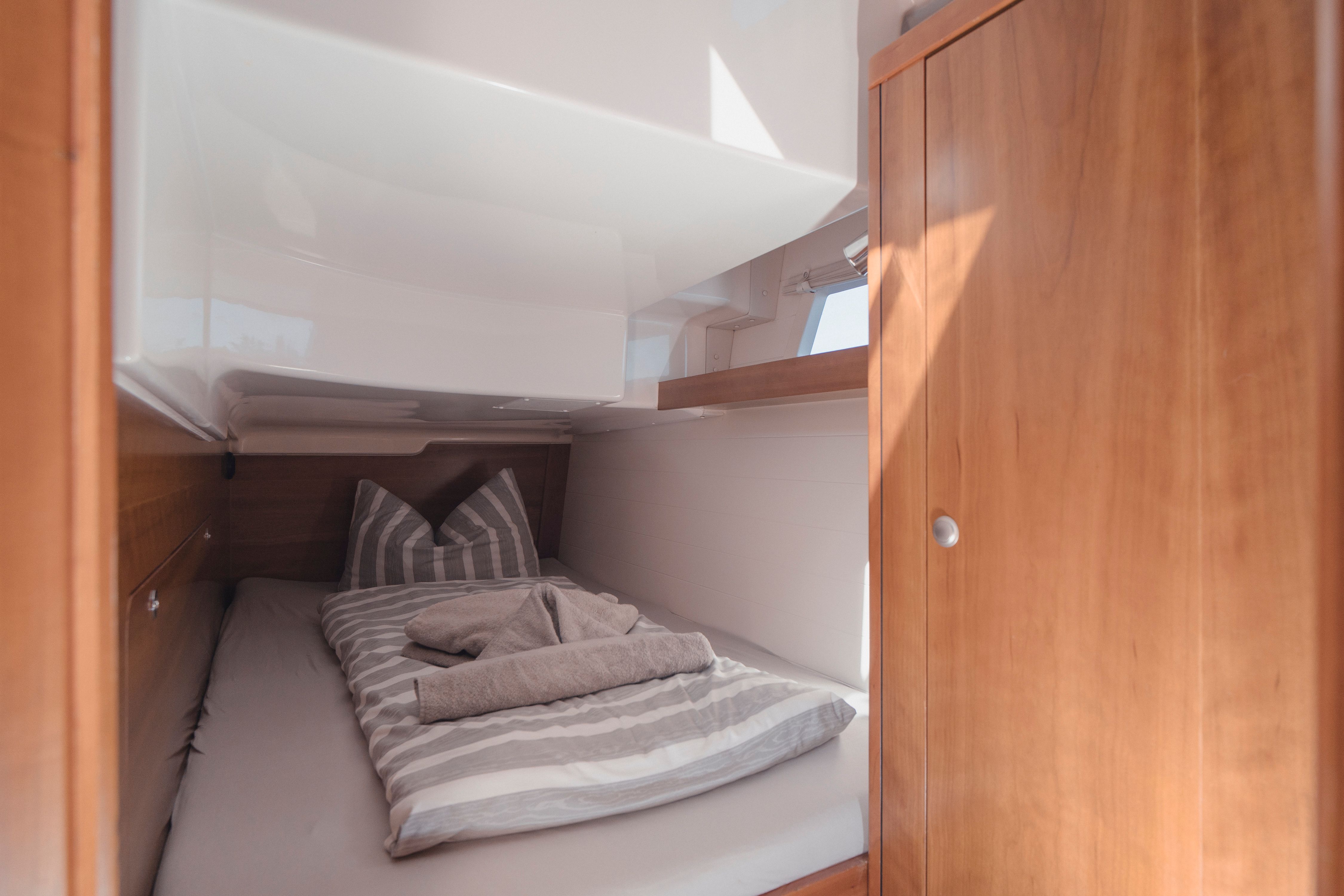 Delphia 1080 | Mary-Ann