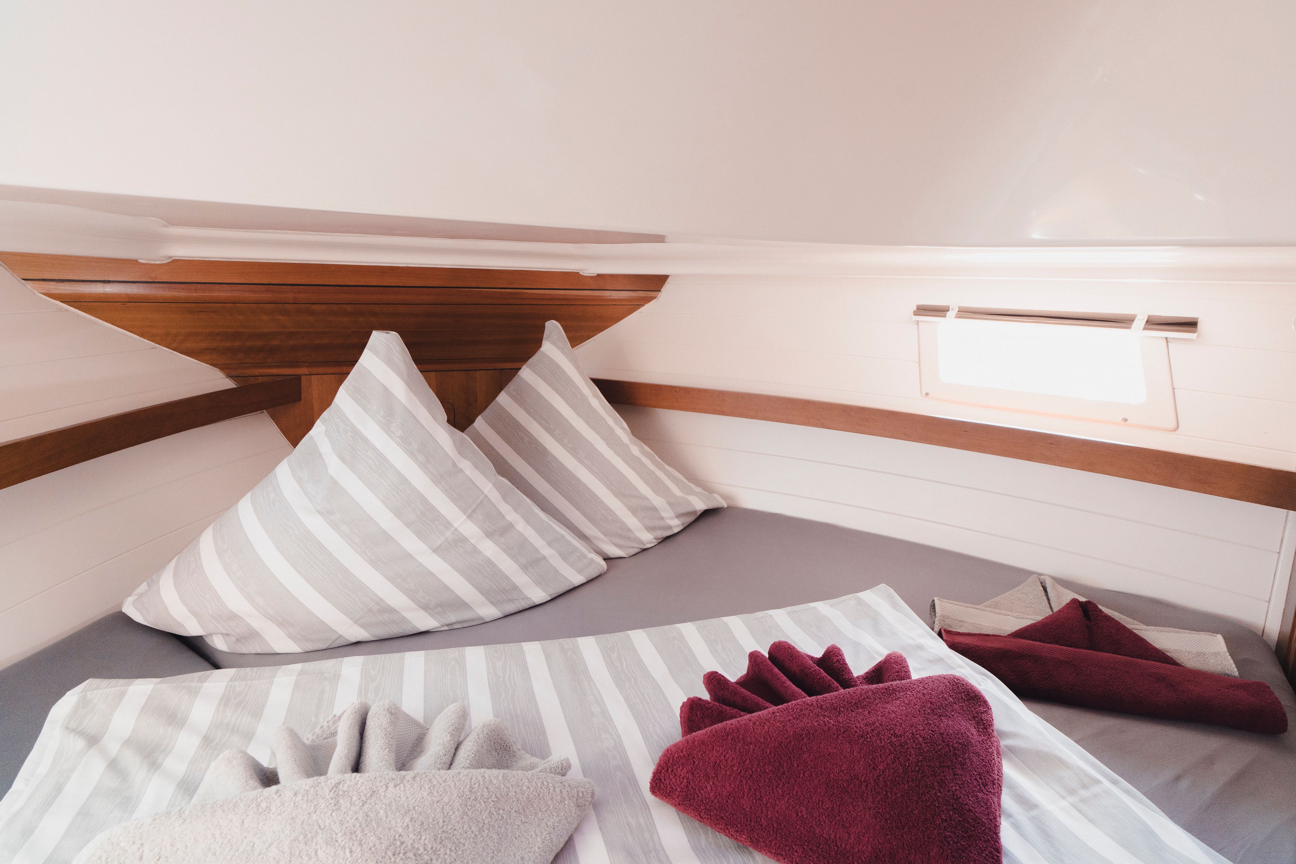 Delphia 1080 | Mary-Ann