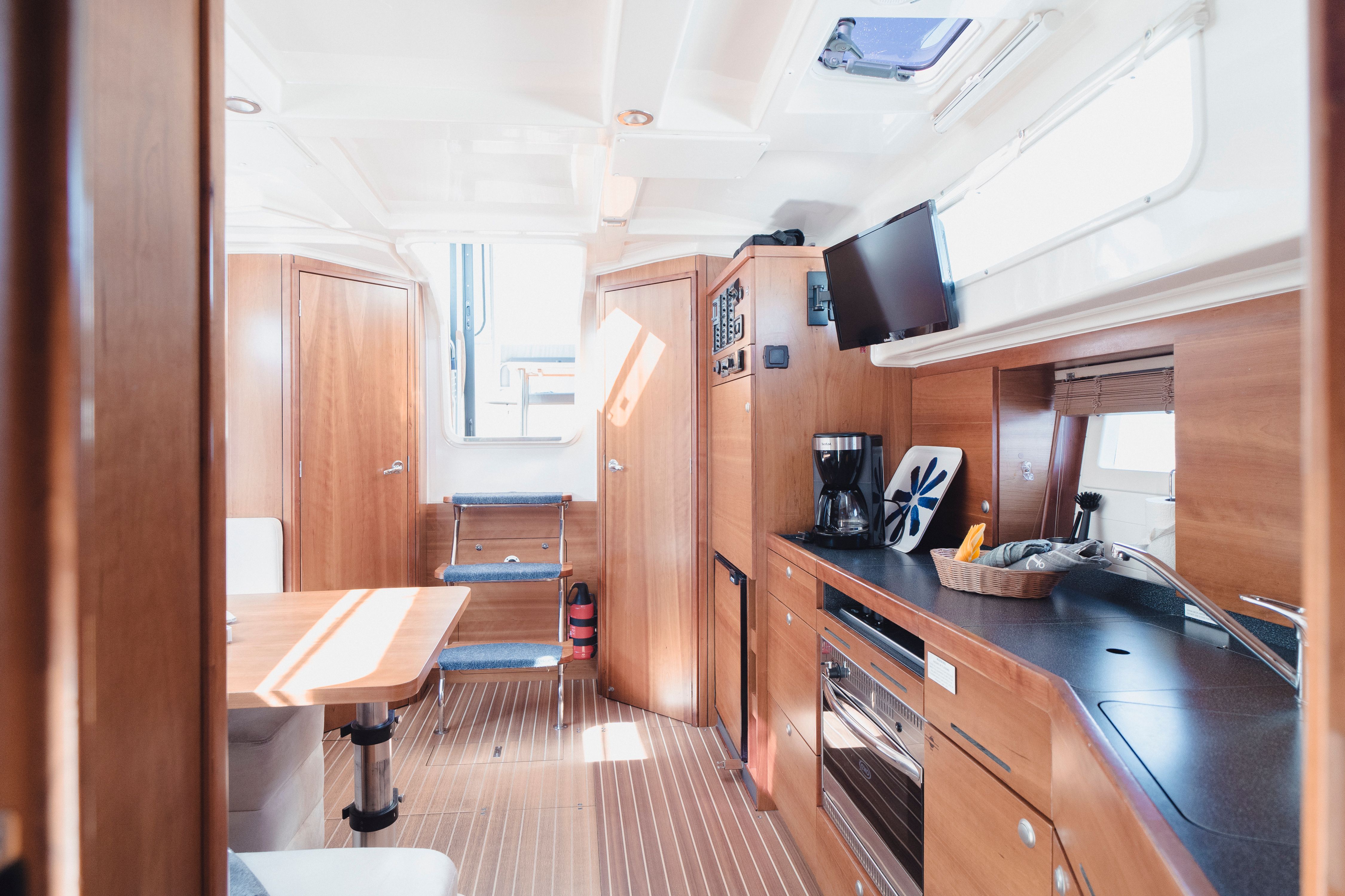 Delphia 1080 | Mary-Ann