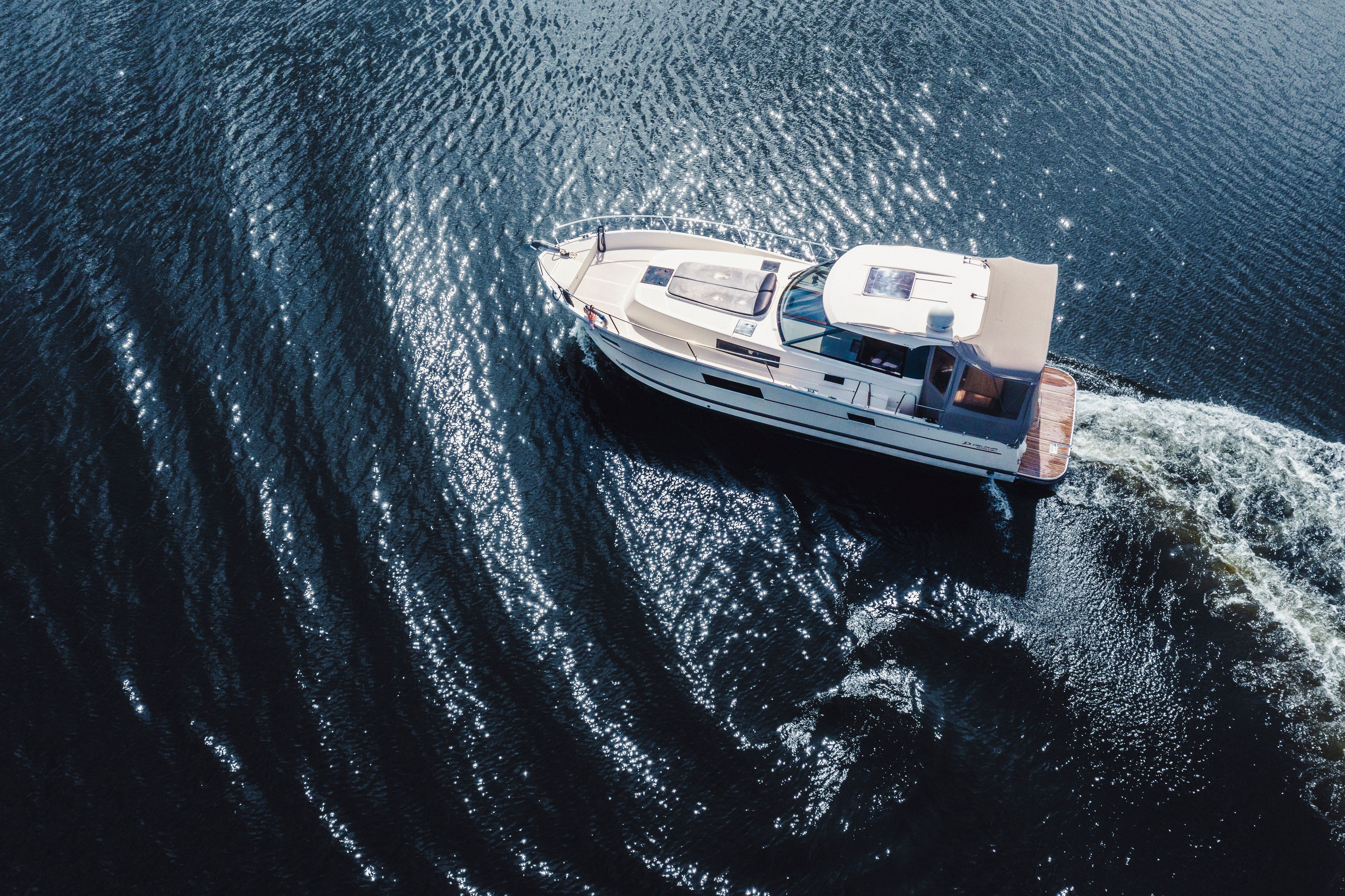 Delphia 1080 | Mary-Ann